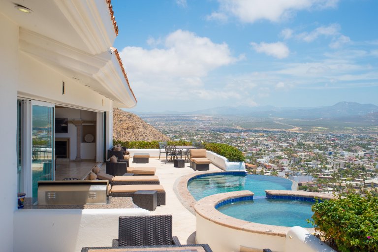 Cabo Little Lion Villa